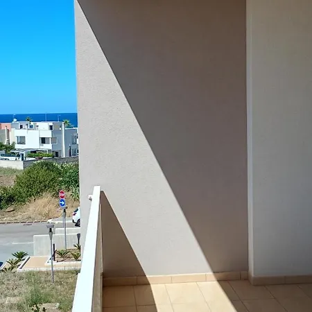 Appartement Yellow Flowers Comfy Homes With Lift & Parking Garage Polignano a Mare