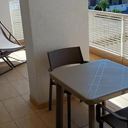 Appartement Yellow Flowers Comfy Homes With Lift & Parking Garage Polignano a Mare